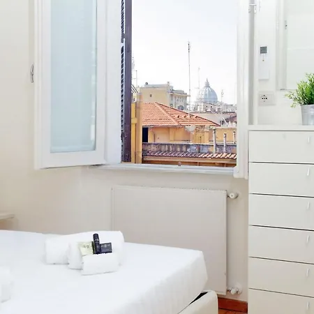último Apartamento En El Vatican *